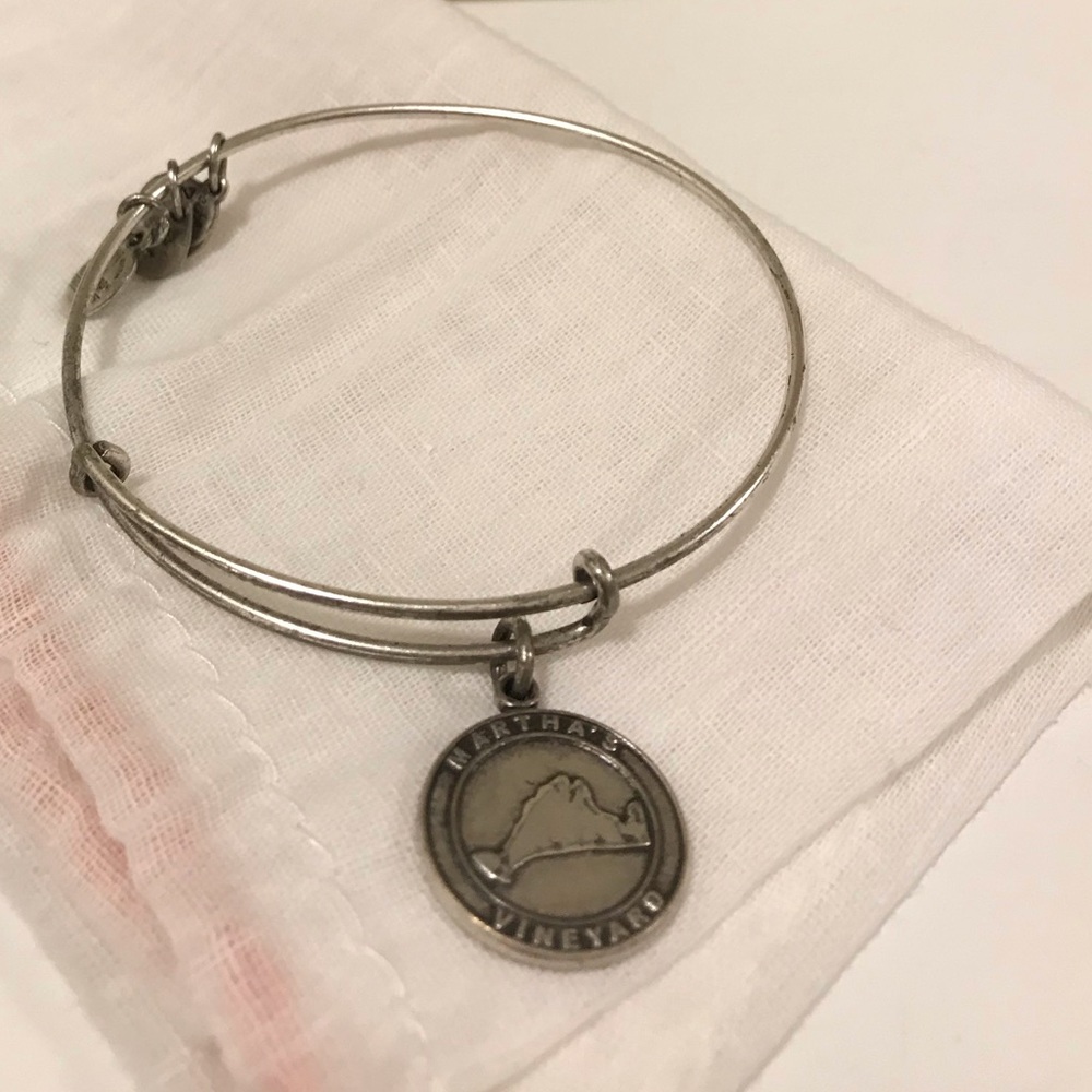 Martha’s Vineyard Alex & Ani bracelet
